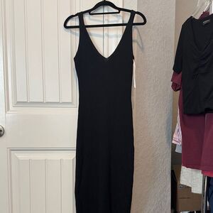 Double Zero Black Midi Dress